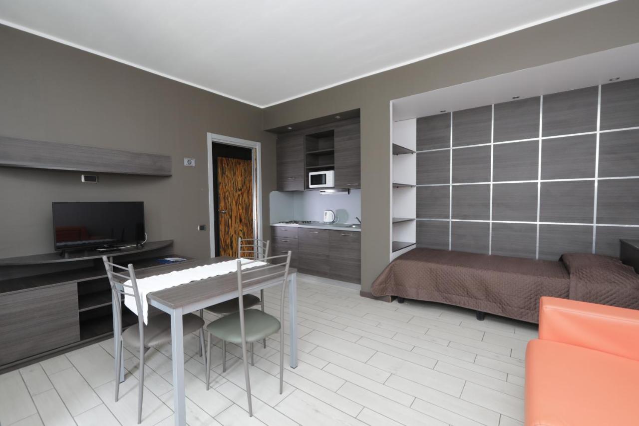 Hotel Residence Aurora Paderno Dugnano Εξωτερικό φωτογραφία