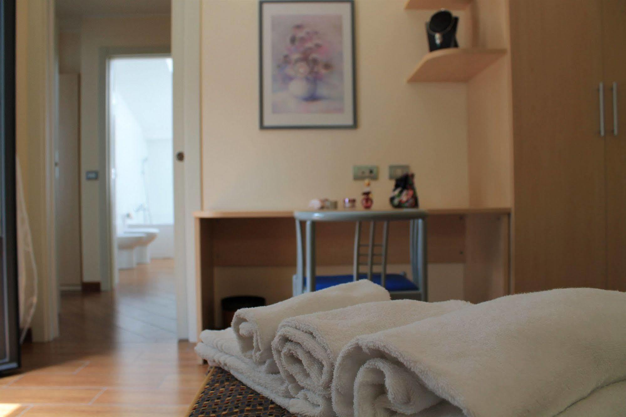 Hotel Residence Aurora Paderno Dugnano Εξωτερικό φωτογραφία