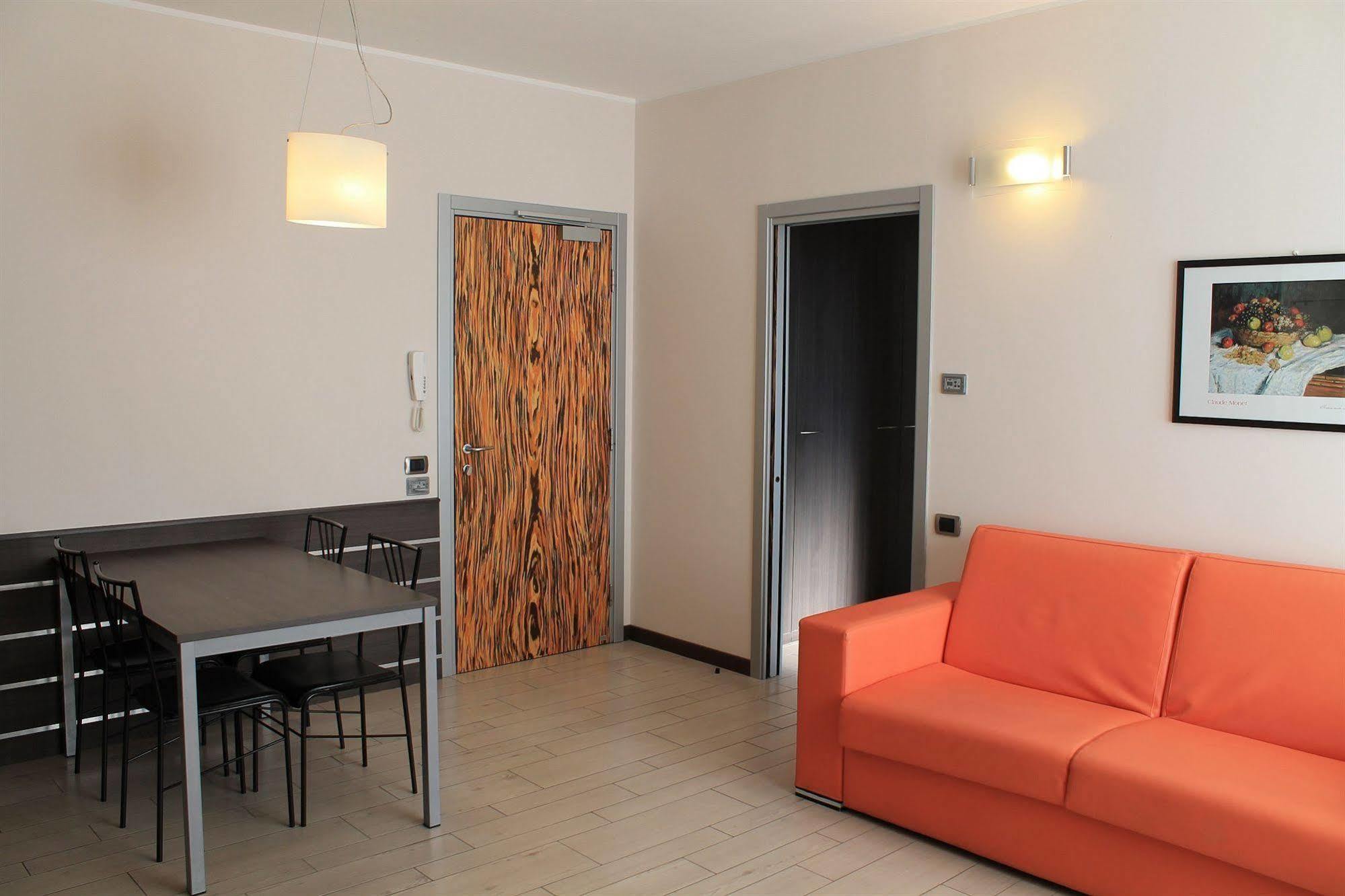 Hotel Residence Aurora Paderno Dugnano Εξωτερικό φωτογραφία