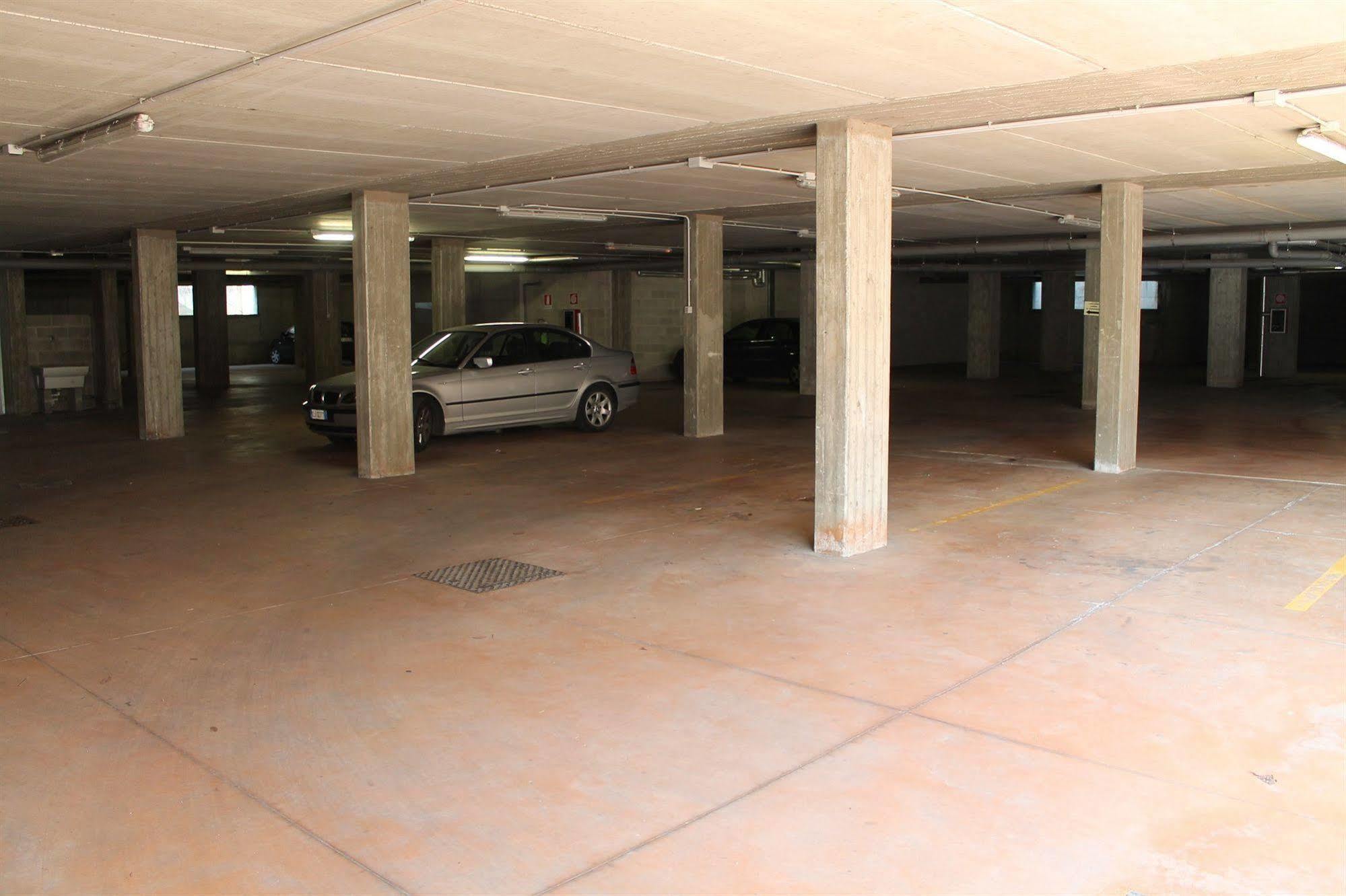 Hotel Residence Aurora Paderno Dugnano Εξωτερικό φωτογραφία